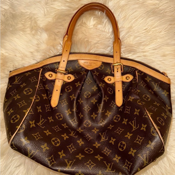 Louis Vuitton Tivoli GM - Picture 11 of 13